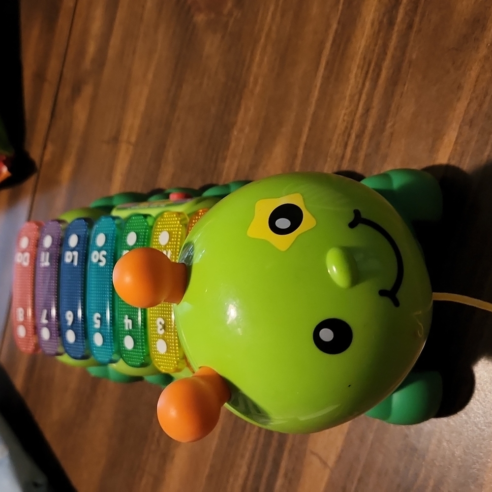 Caterpillar‎ xylophone